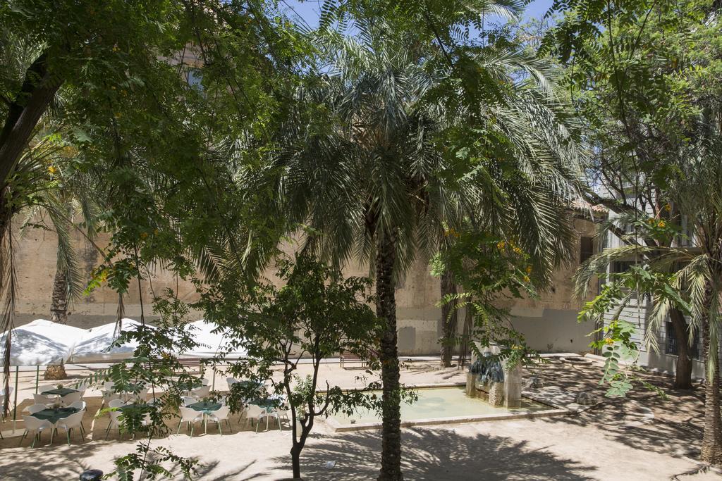 Singularstays Plaza Del Carmen Valence Extérieur photo