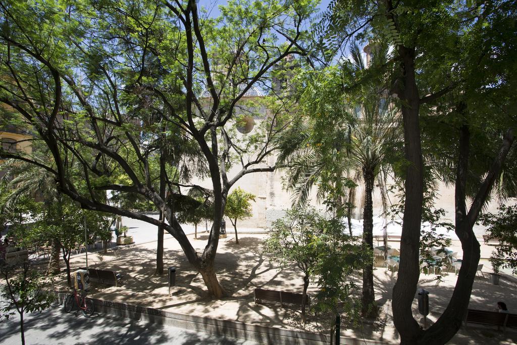 Singularstays Plaza Del Carmen Valence Extérieur photo