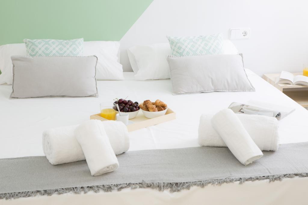 Singularstays Plaza Del Carmen Valence Extérieur photo